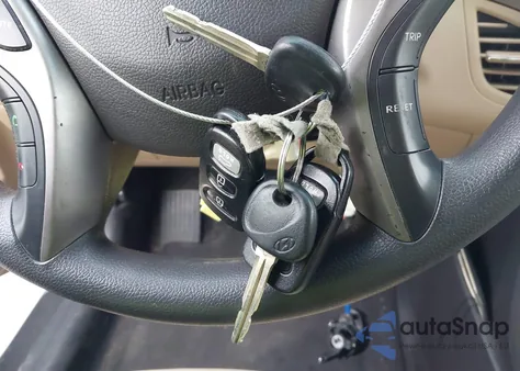 2013 Hyundai Elantra Gls/Limited из США, поврежденный, VIN KMHDH4AE9DU575543